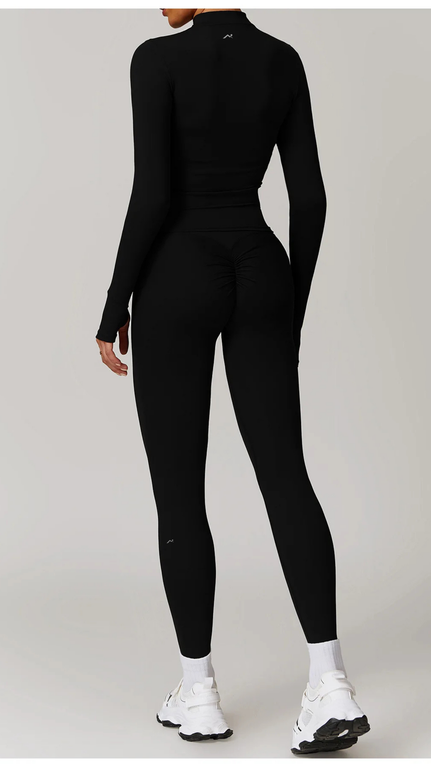 LUXE ג׳קט צמוד עם כיסים